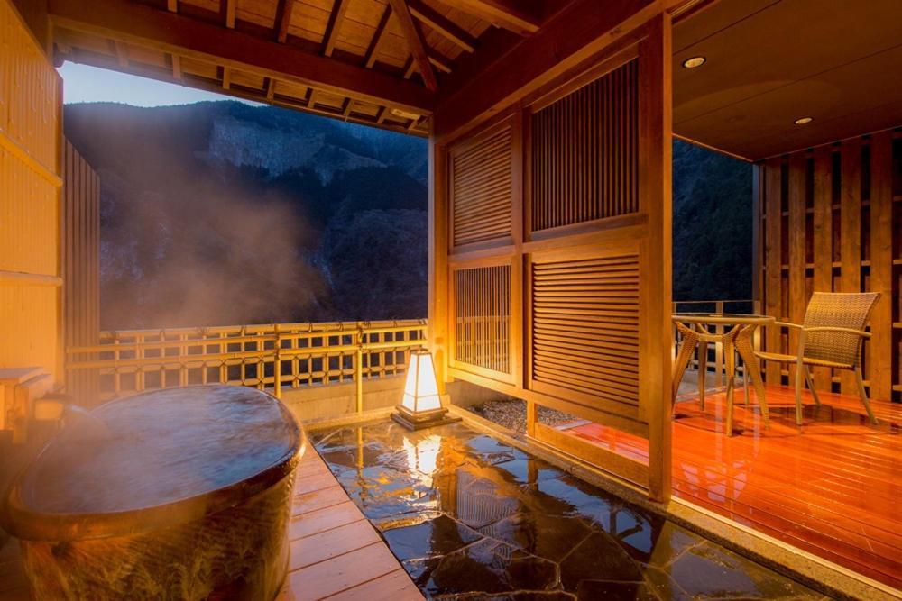 Hotel Iya Onsen Miyoshi  Zewnętrze zdjęcie
